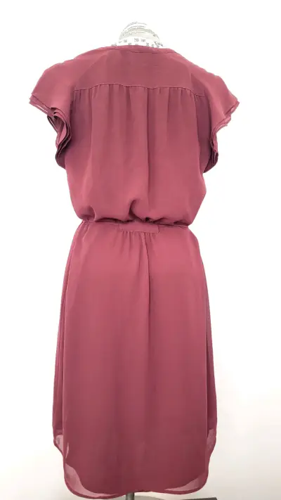 Vestido corto burdeo con botones - miniatura 2
