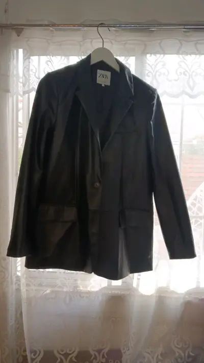Blazer negro de cuero Zara - miniatura 1