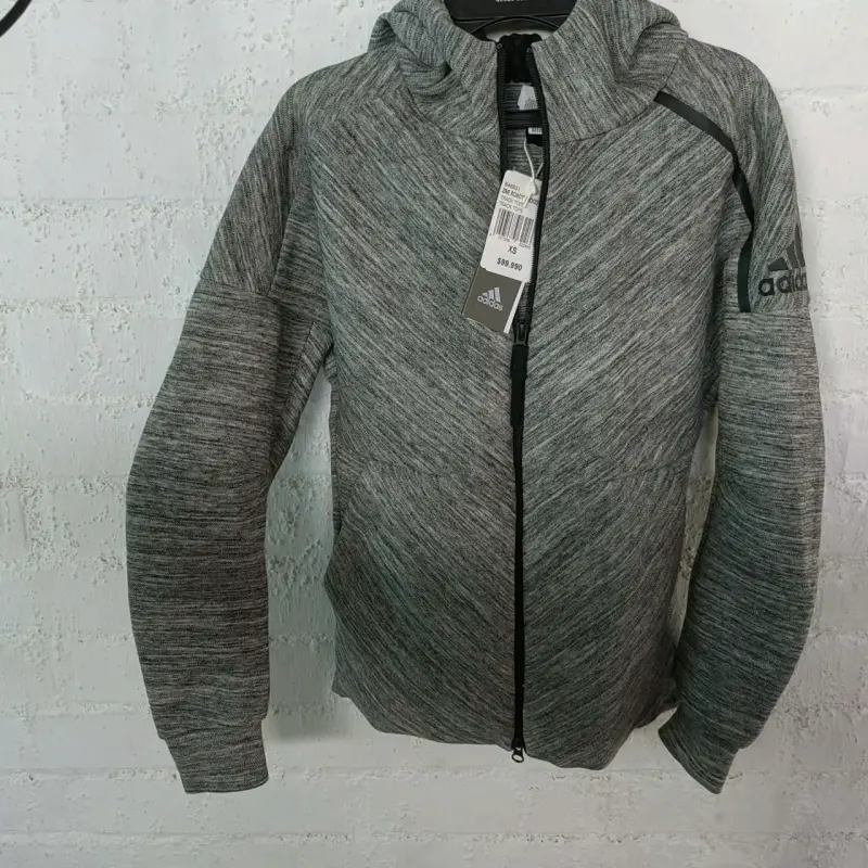 Polerón gris con capucha Adidas - 1
