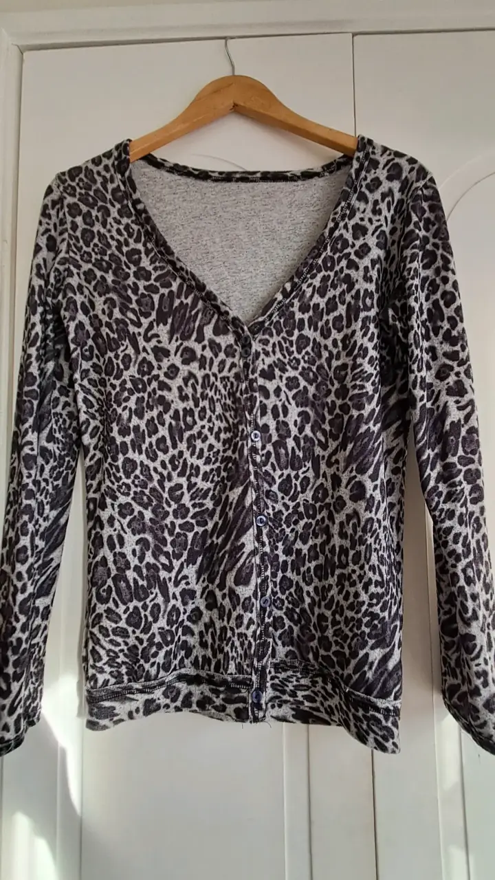 Cardigan estampado animal print