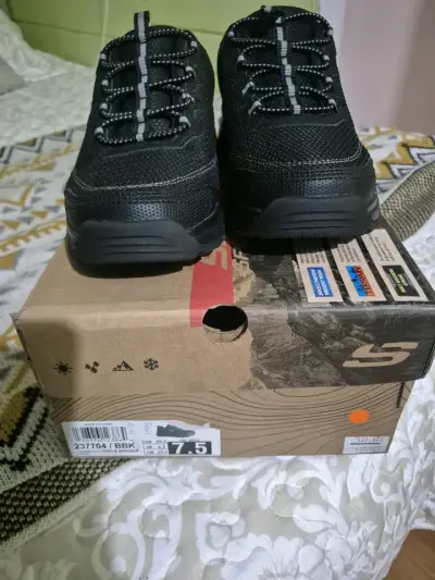 Zapatillas negras Skechers - miniatura 3