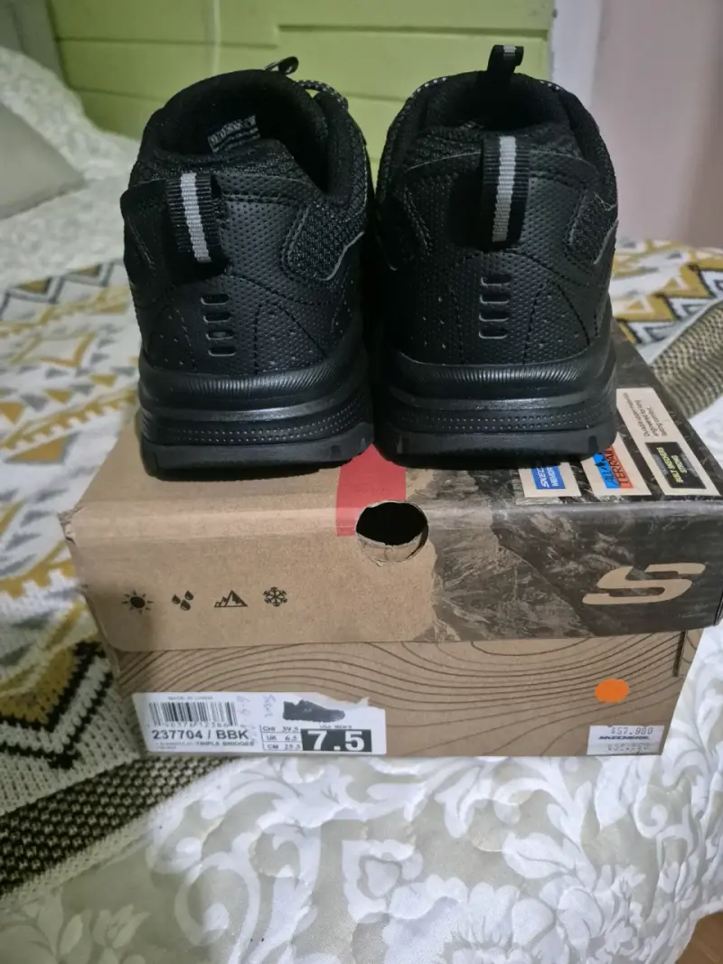 Zapatillas negras Skechers - 4