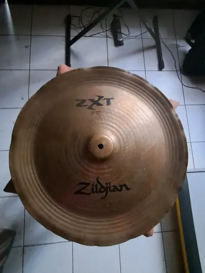 Platillo Total China Zildjian ZXT 18" - miniatura 3