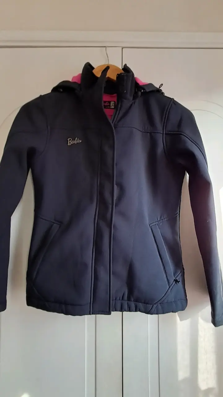 Chaqueta azul con capucha Barbie