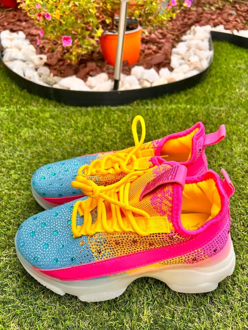 Zapatillas deportivas coloridas - 3