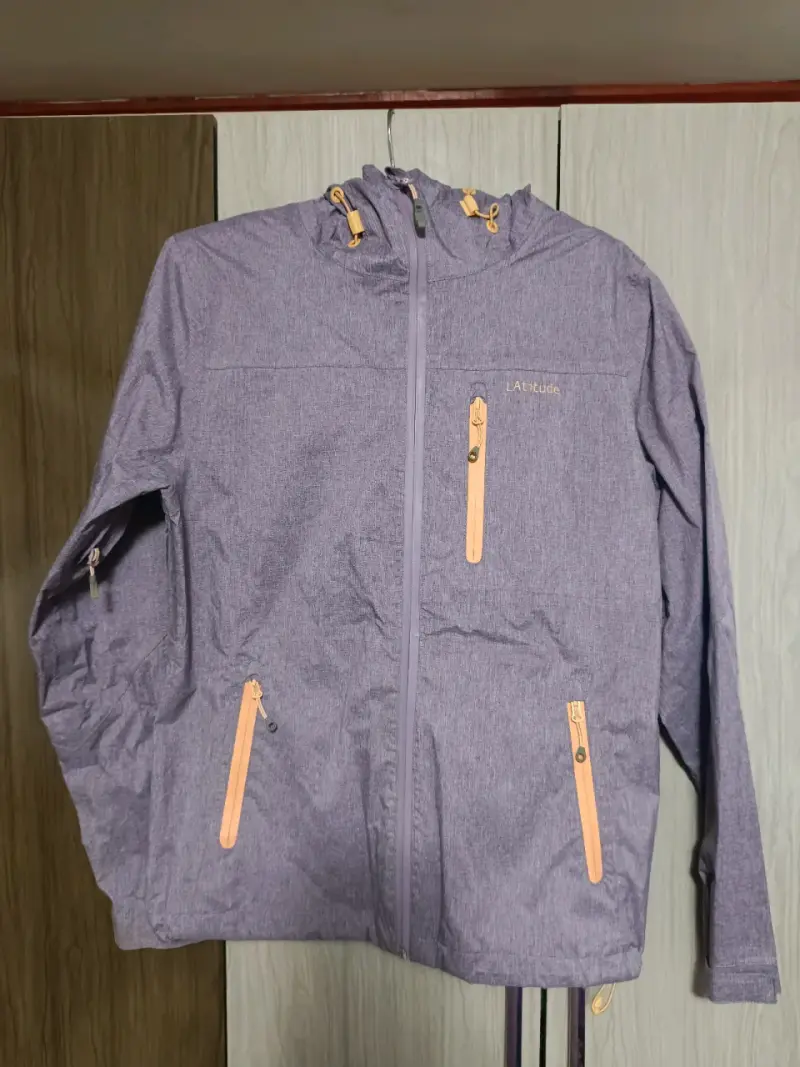 Chaqueta impermeable LAtitude - 1