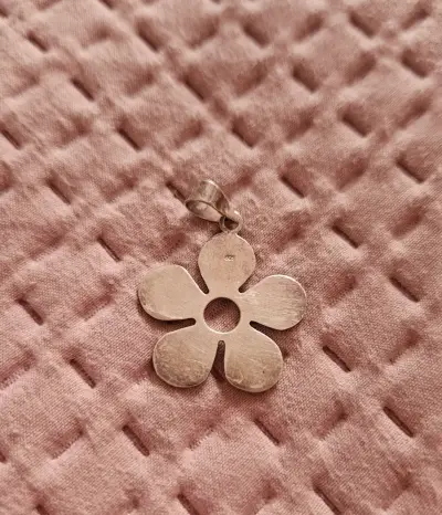 Colgante de flor plata - miniatura 2