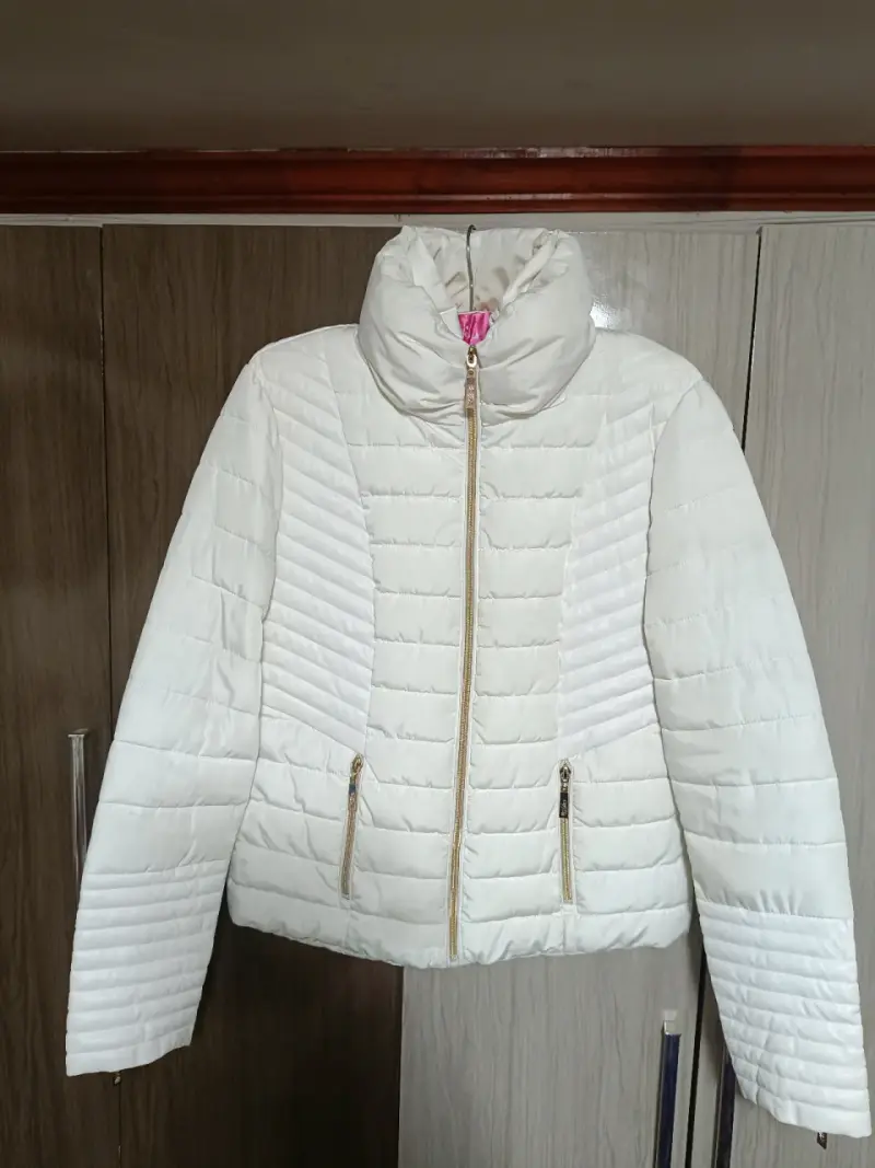 Parka blanca mujer Mossimo - 1