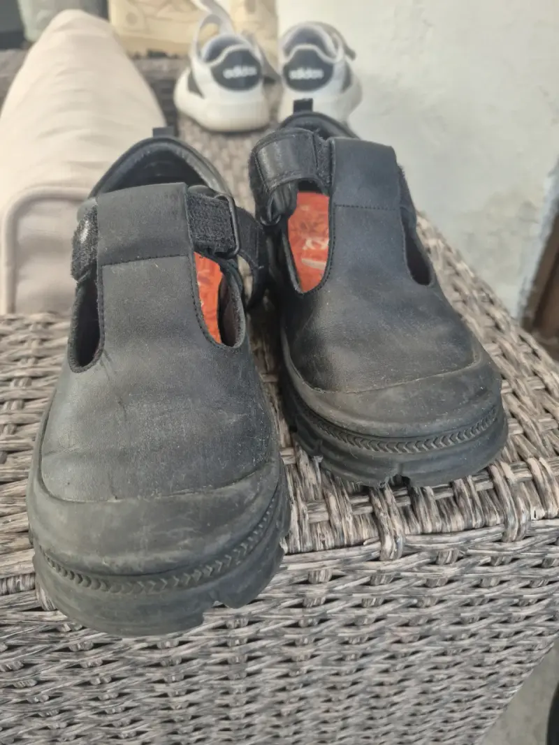 Zapatos escolares negros para niño - 3