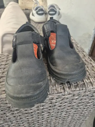 Zapatos escolares negros para niño - miniatura 3