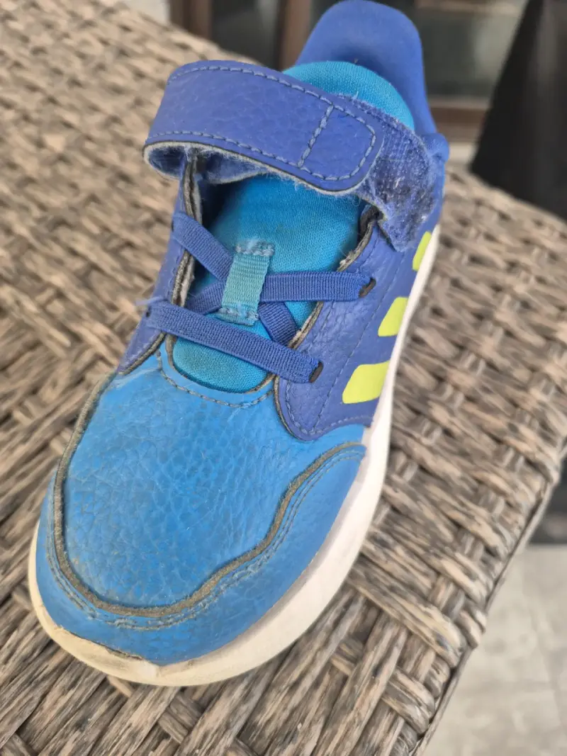 Zapatilla infantil azul - 1