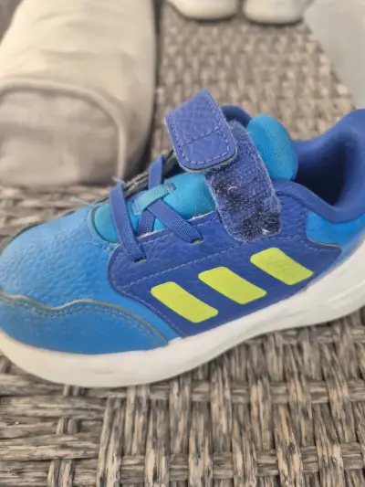 Zapatilla infantil azul - miniatura 2