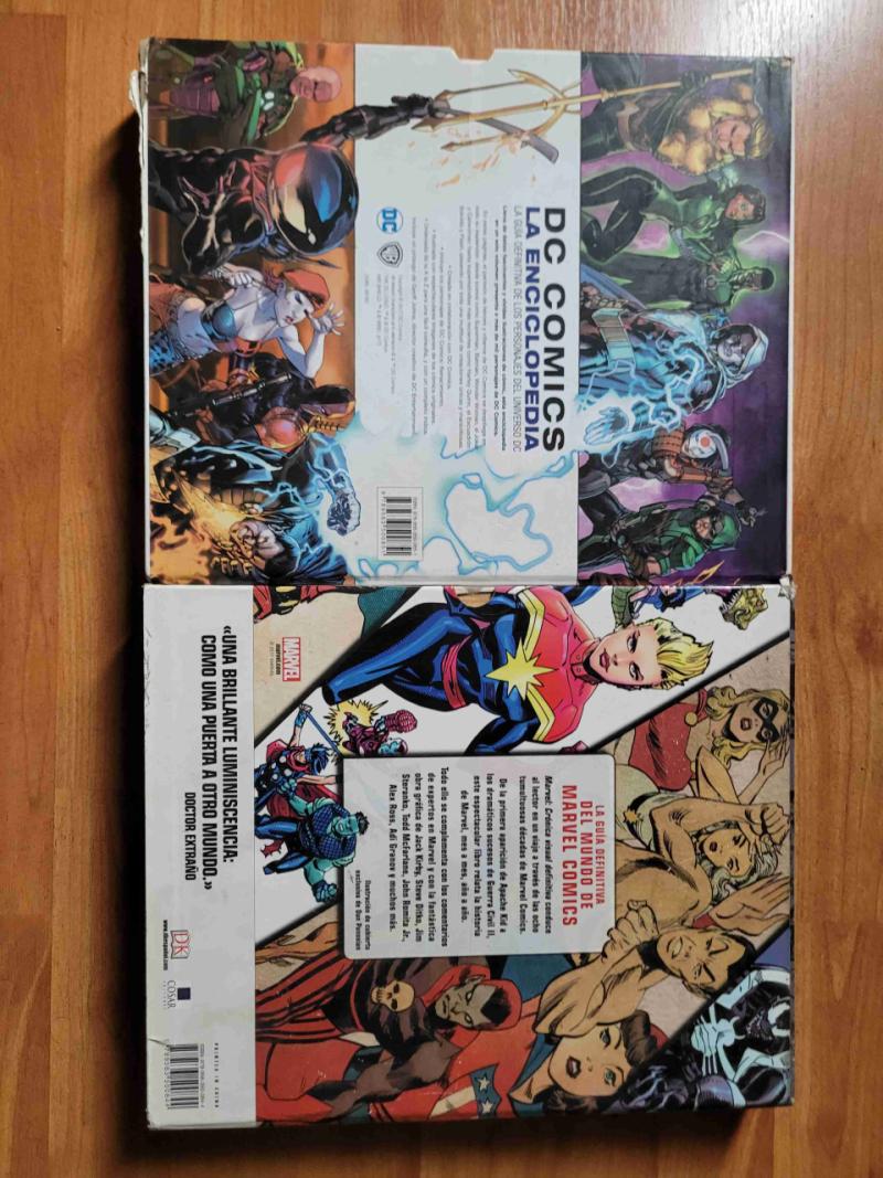 Enciclopedias DC y Marvel. - 2