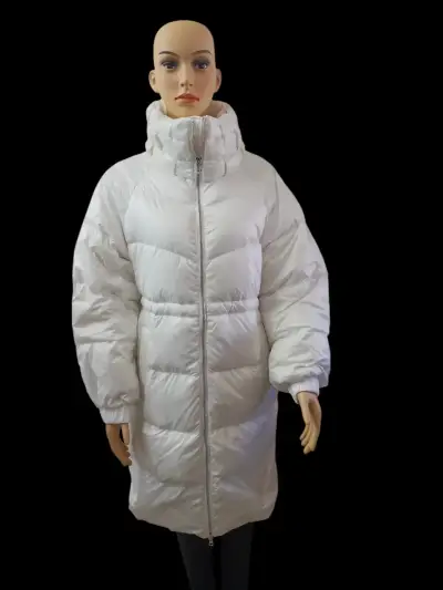 Abrigo blanco con capucha - miniatura 6