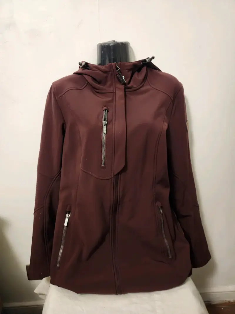 Chaqueta marrón con capucha - 1