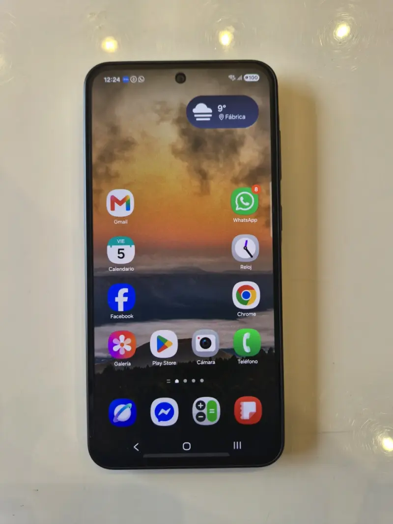 Samsung Galaxy A36 256 GB 5G con 2 carcasas - 3