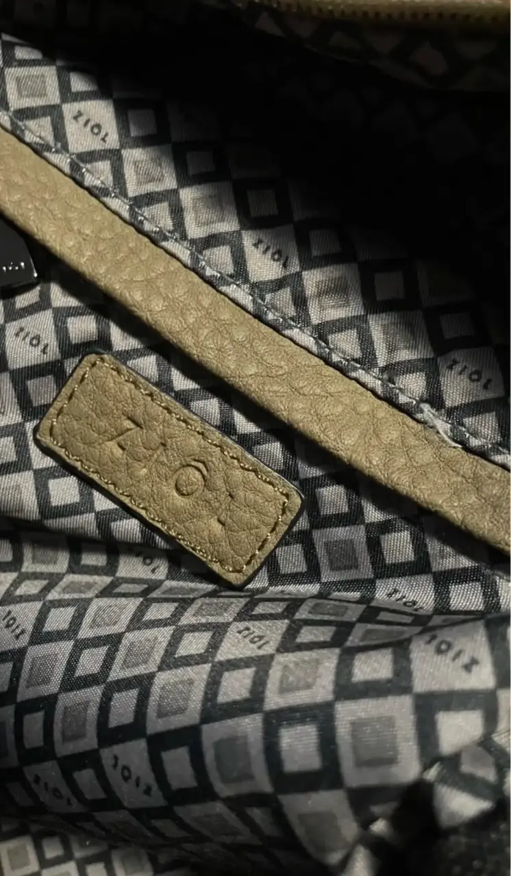 Mochila de cuero marca Ziol - 2