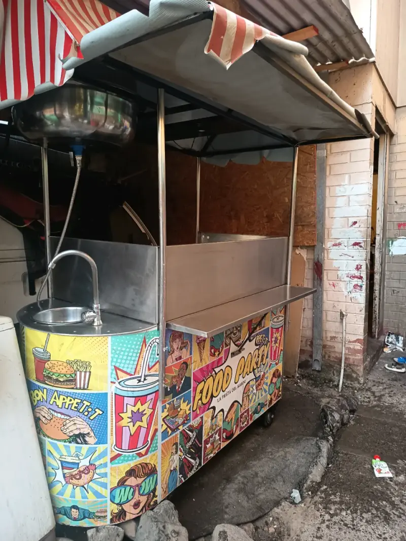 Carro de comida rápida usado - 1