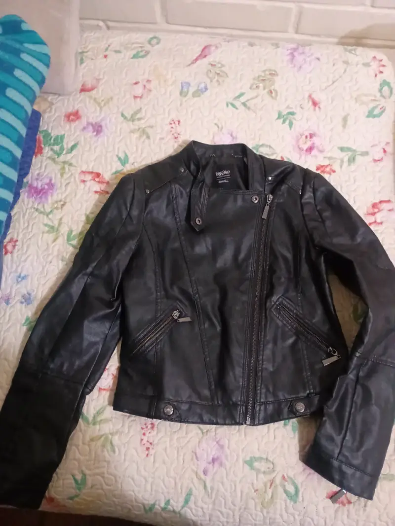 Chaqueta de cuero negra mosimo