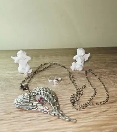 Pack collar y Anillo de Alas de ángel - miniatura 1