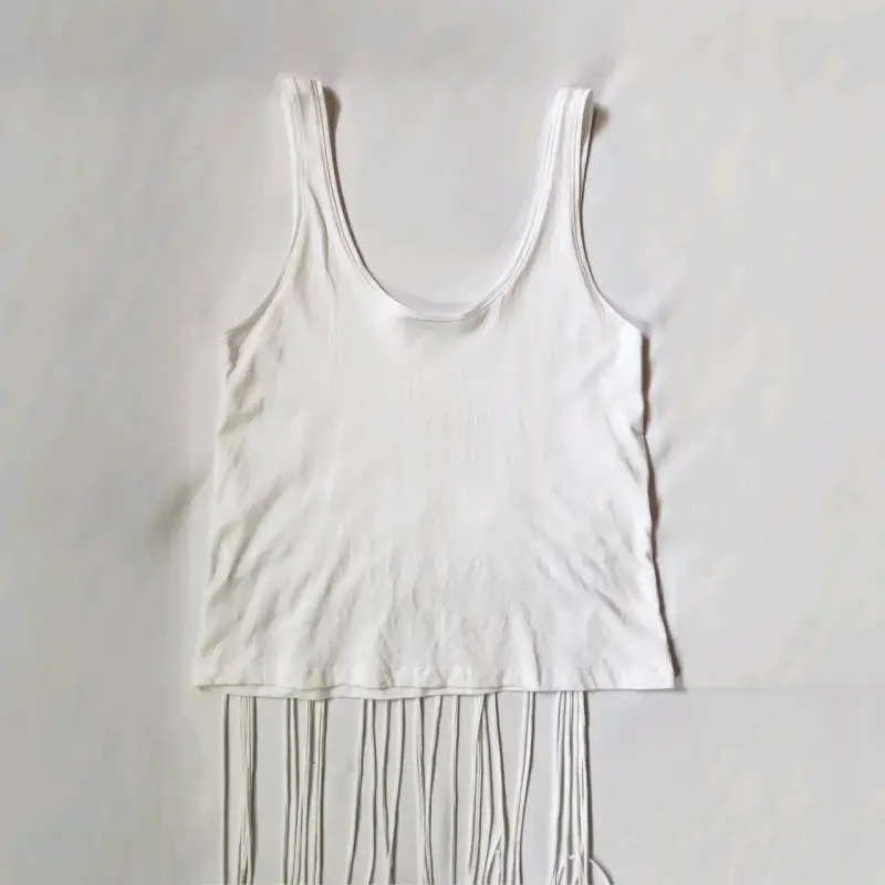 Top blanco con flecos - 2