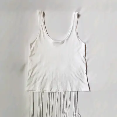 Top blanco con flecos - miniatura 2