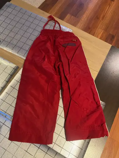 Pantalones sky rojos - miniatura 2