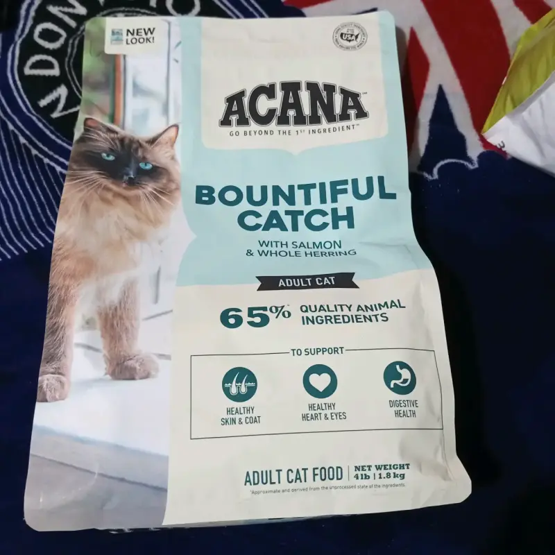 Alimento para gatos Acana con salmón