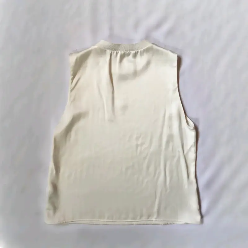 Blusa sin mangas beige - 2