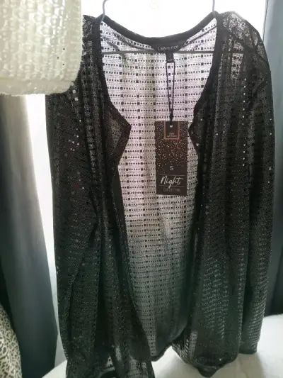 Chaqueta negra de lentejuelas - miniatura 1