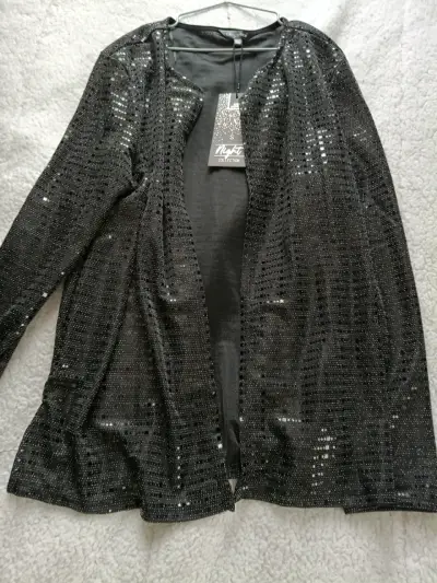 Chaqueta negra de lentejuelas - miniatura 2