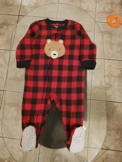 Pijama enterito de bebé talla 9 meses - miniatura 1