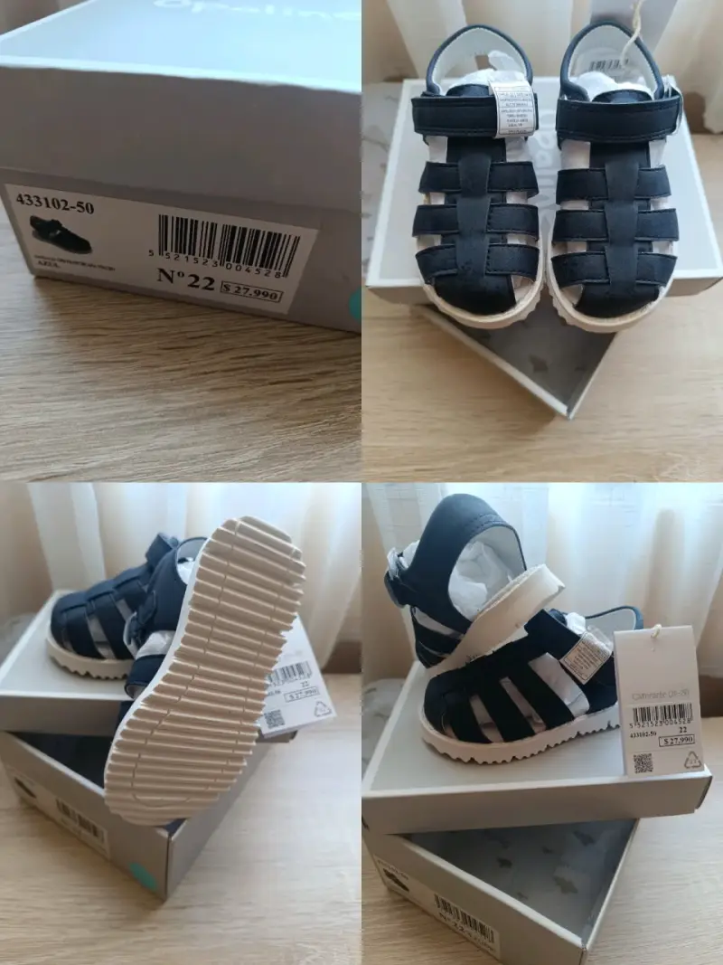 Sandalias azules para niño