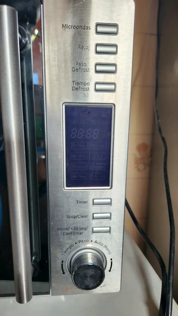 Horno microondas Ursus Trotter - 2