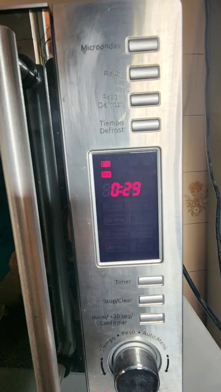 Horno microondas Ursus Trotter - 6