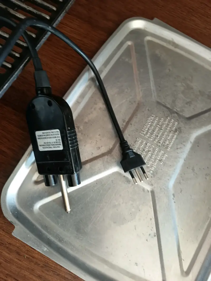 Parrilla eléctrica. - 6