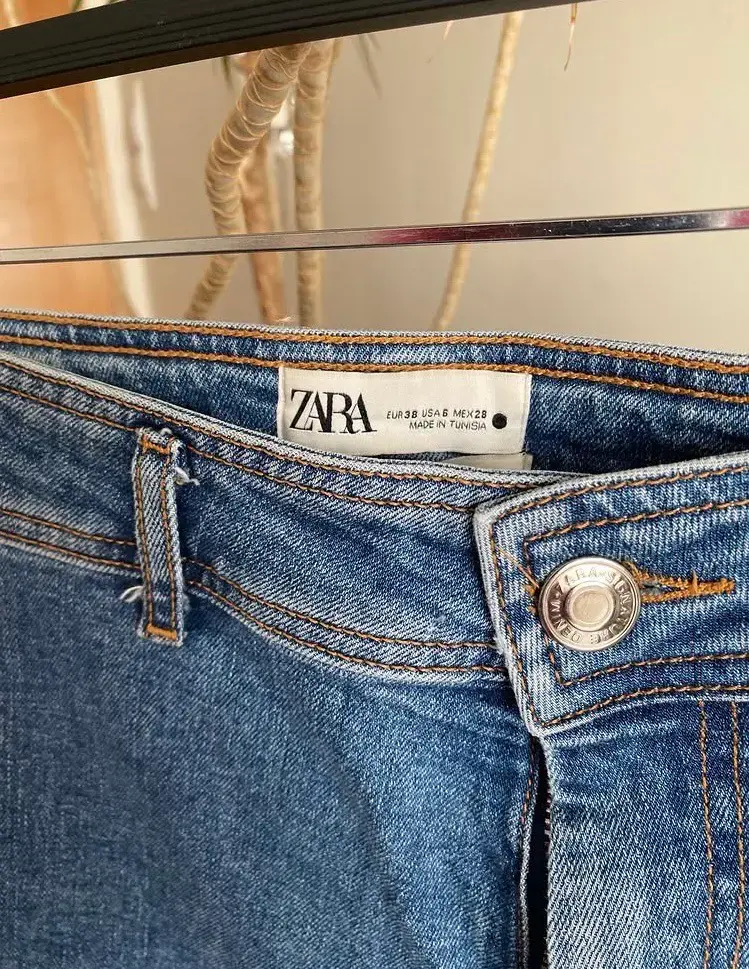 Jeans acampanados azul oscuro - 3