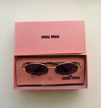 Gafas de sol Miu Miu doradas - miniatura 3
