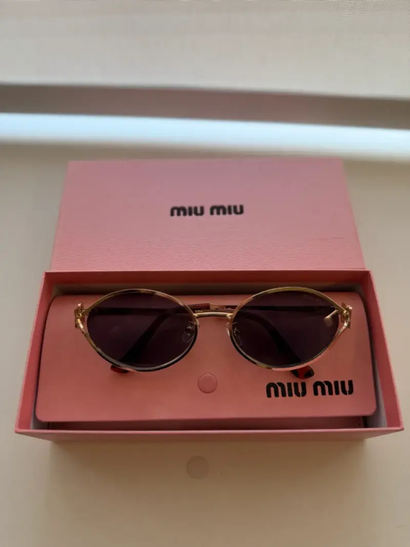 Gafas de sol Miu Miu doradas - 5