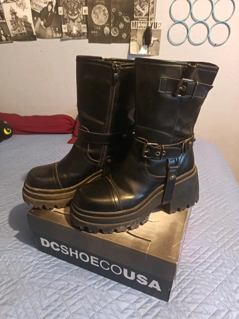Botas negras - 2