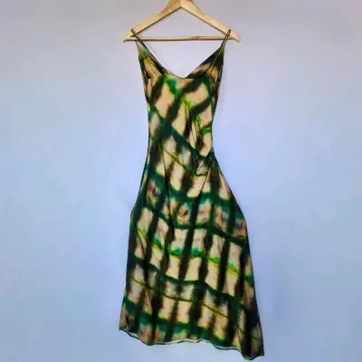Vestido tie-dye verde y beige Zara(retorno) - miniatura 2