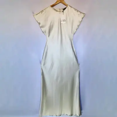 Vestido seda beige elegante Zara(retorno) - miniatura 1