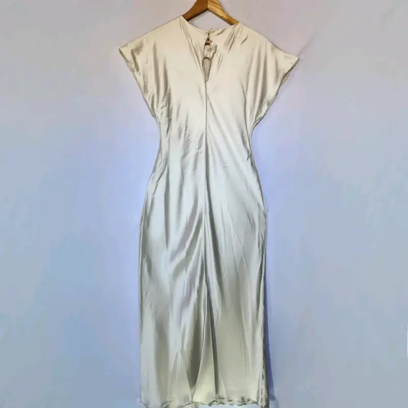 Vestido seda beige elegante Zara(retorno) - 2