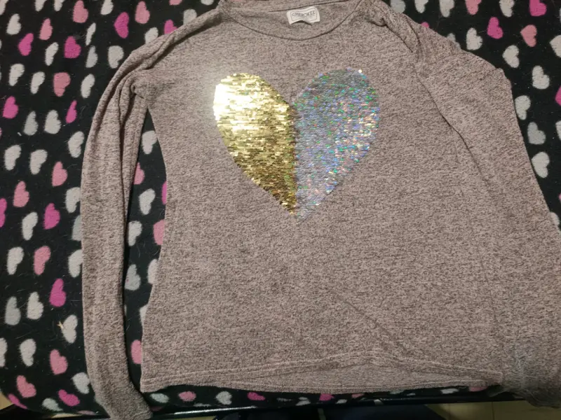Polerón melange con corazón brillante - 2