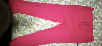Pantalones fucsia con cordones - miniatura 2