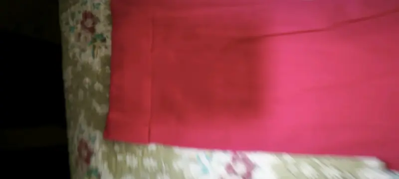 Pantalones fucsia con cordones - 3