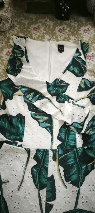 Enterito o estampado hojas verde - miniatura 4