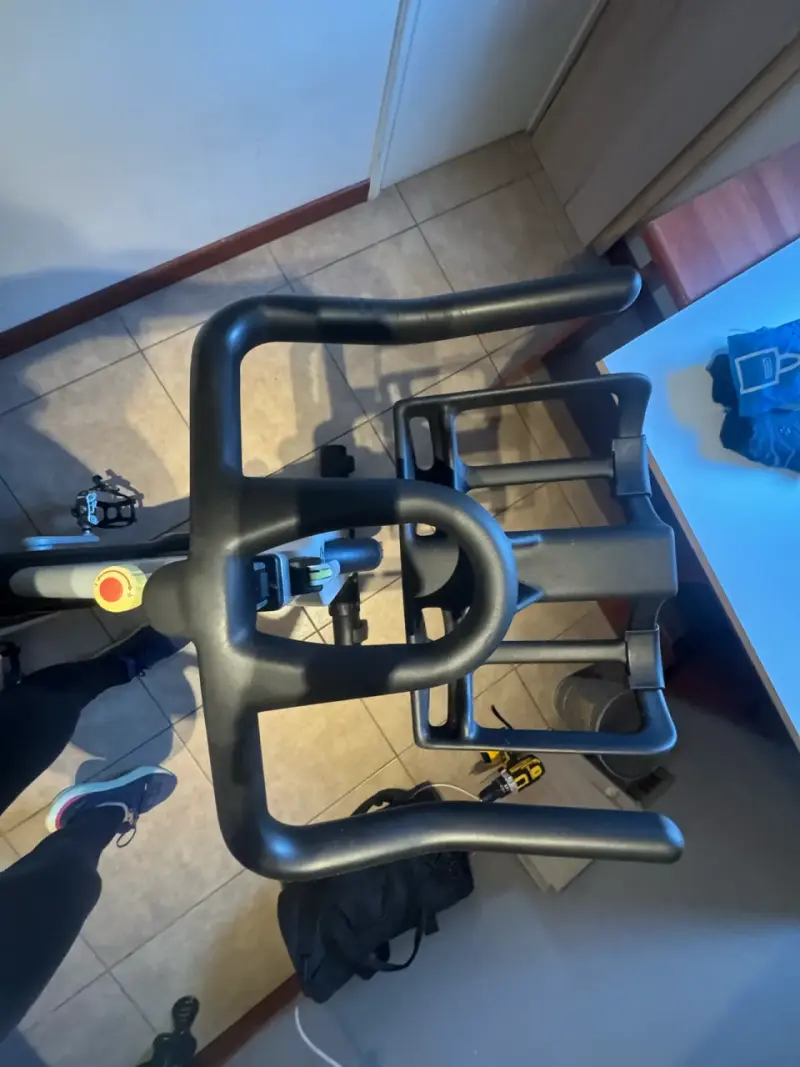 Bicicleta Spinning Technogym - 4