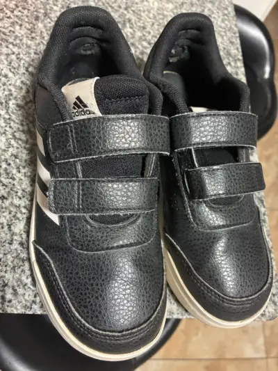 Zapatillas niño  negras con velcro Adidas - miniatura 2