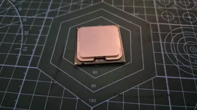 Procesador Intel Pentium E5800 - miniatura 2